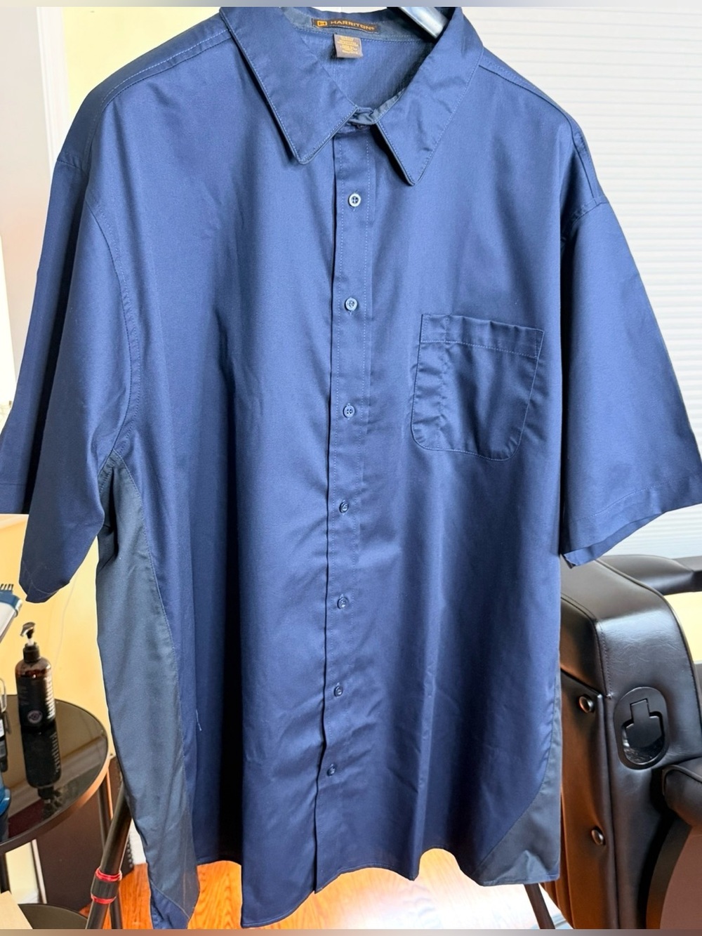 Gorgeous HARRITON Button Down Shirt!!!
4XL